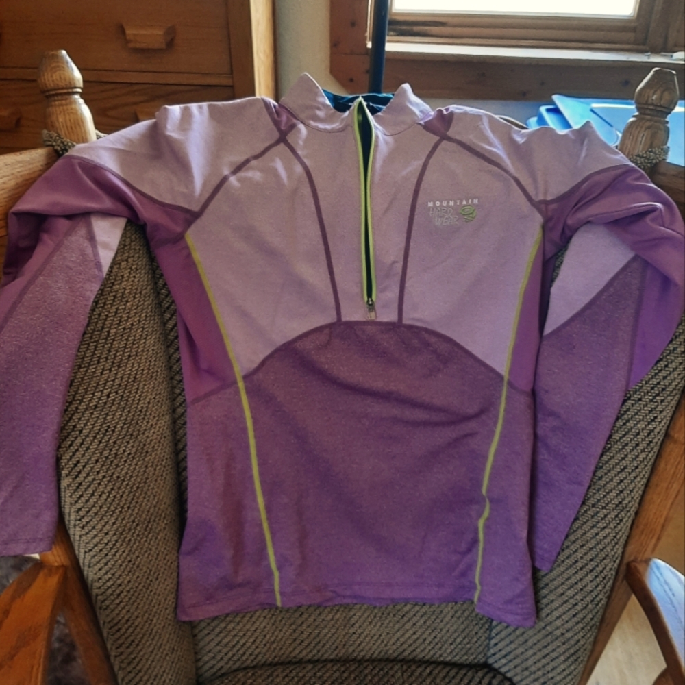 Mountain Hardwear active 1/4 zip